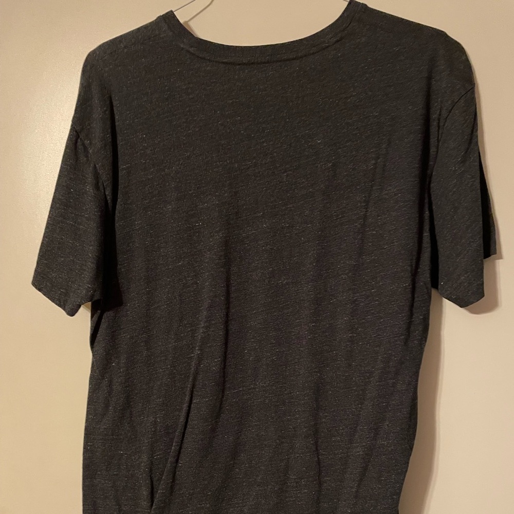 Mens Large Polo tshirt with front pocket - Picture 2 of 3